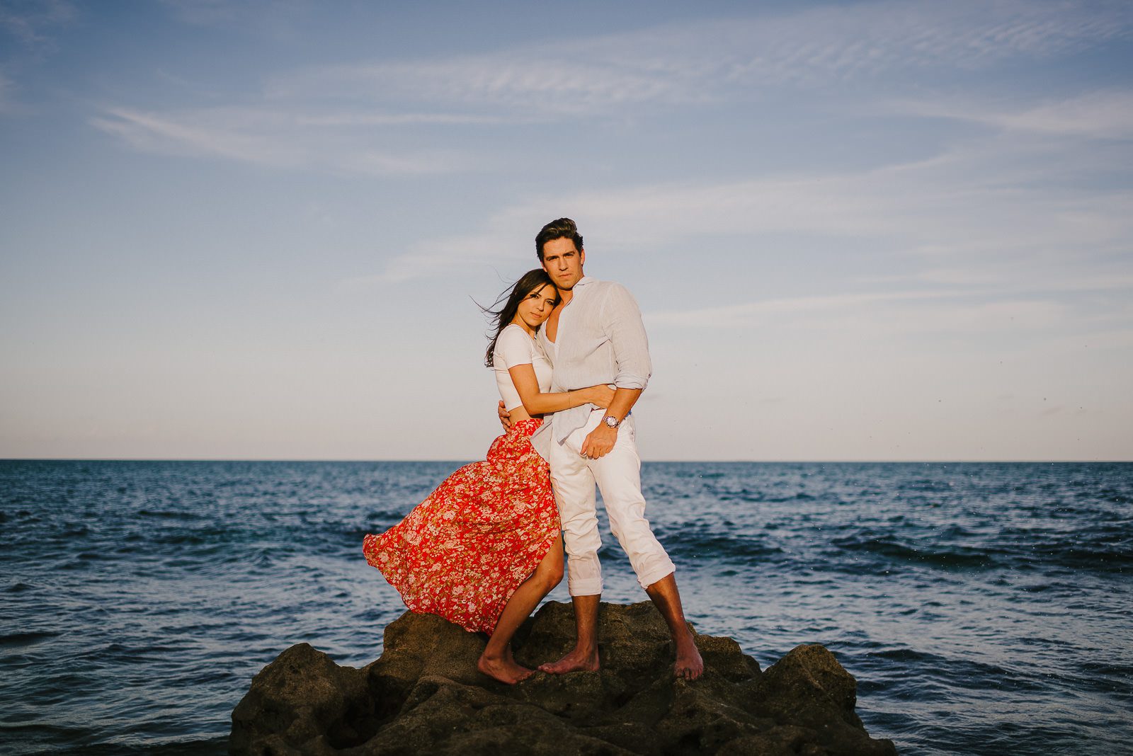 coral-cove-blowing-rocks-engagement-photography-14