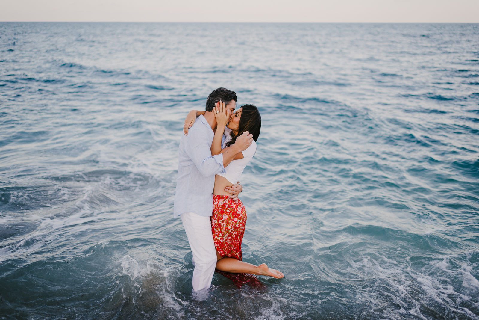 coral-cove-blowing-rocks-engagement-photography-25