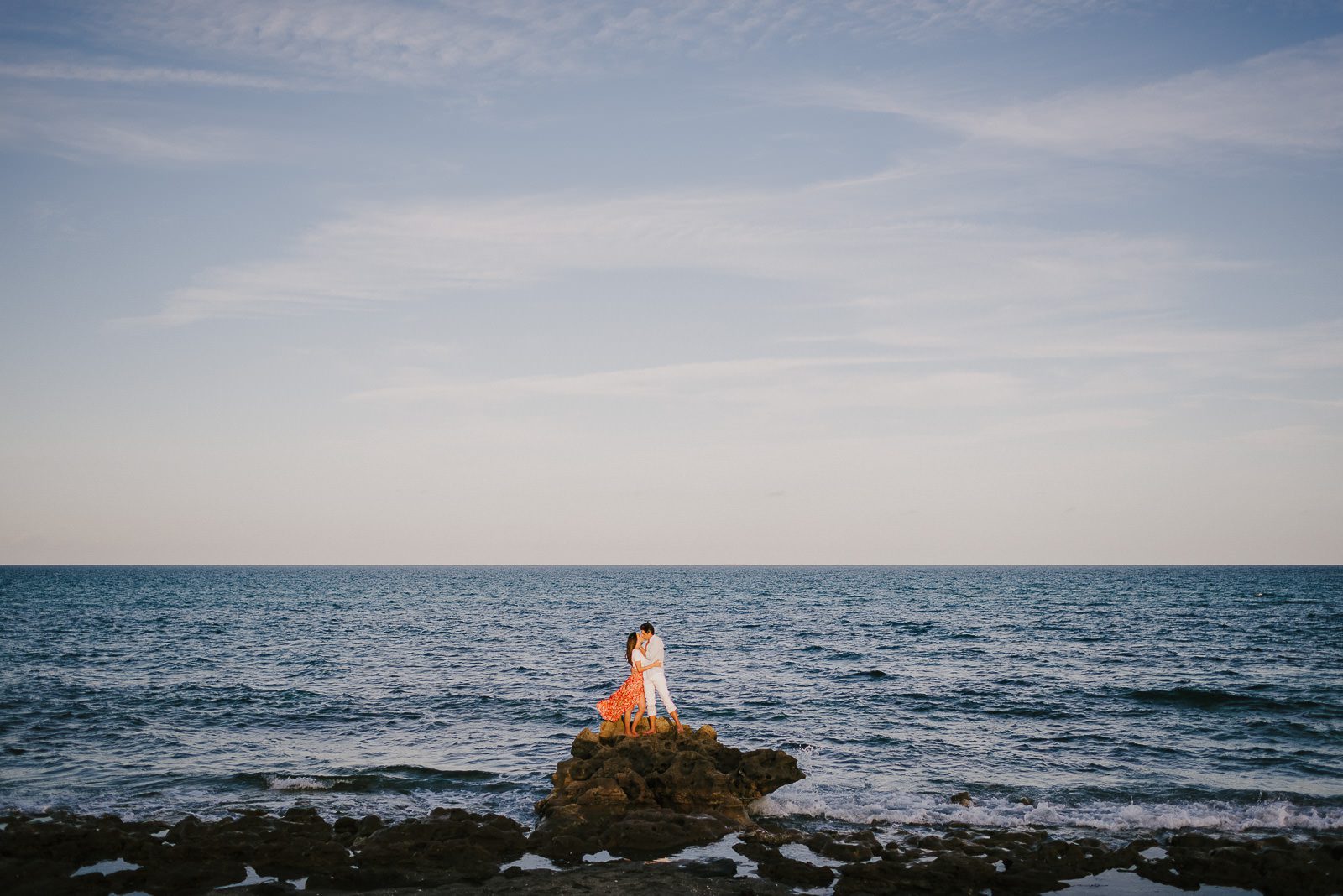 coral-cove-blowing-rocks-engagement-photography-9